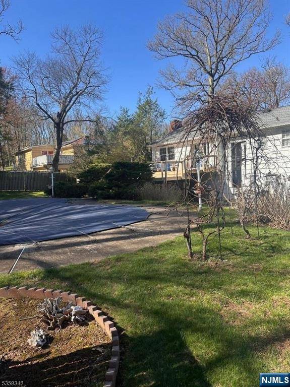 Springfield, NJ 07081,6 Persimmon WAY