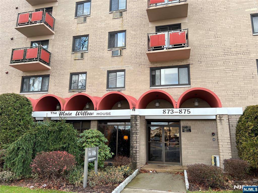 Hackensack, NJ 07601,873 Main ST #3D