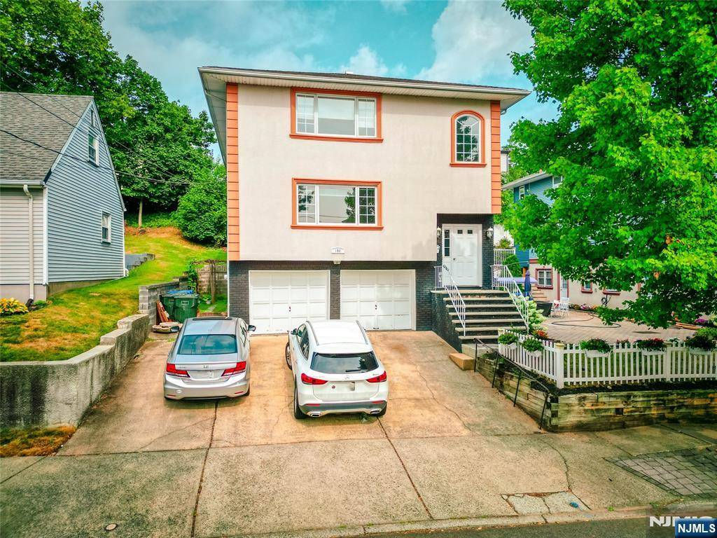 Rutherford, NJ 07070,104 Eastern WAY #2ND FLOOR