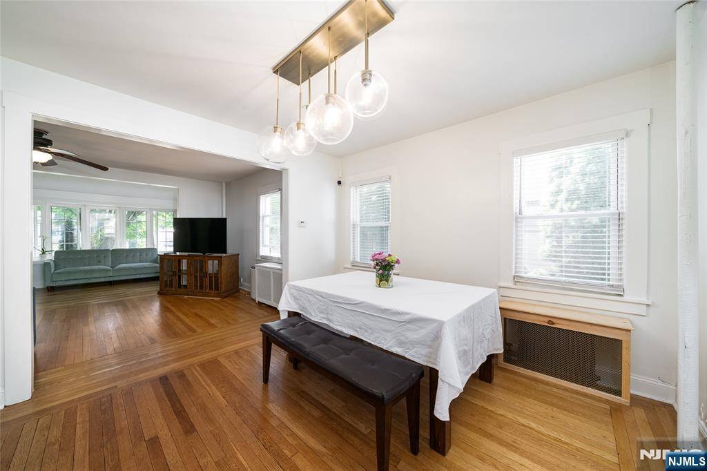 Teaneck, NJ 07666,1096 Stasia ST
