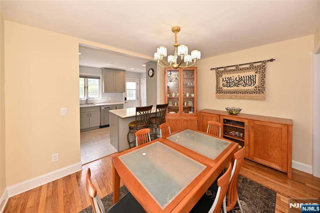 Twp Of Washington, NJ 07676,513 Ridgewood RD