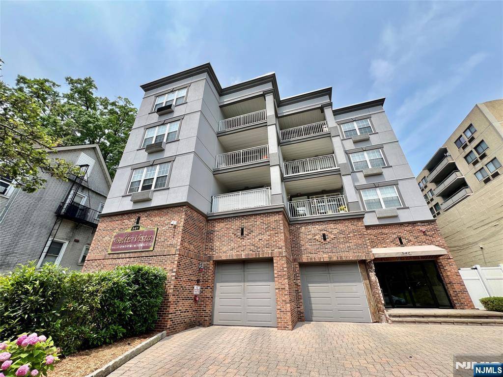 Cliffside Park, NJ 07010,547 Gorge RD #4B