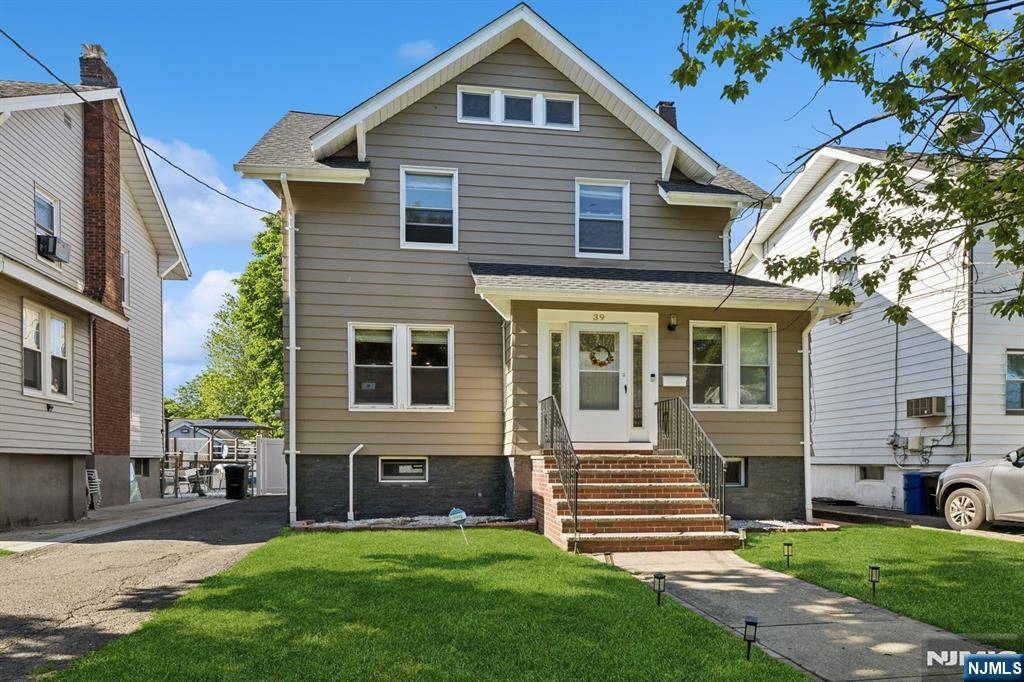 Ridgefield Park, NJ 07660,39 South ST