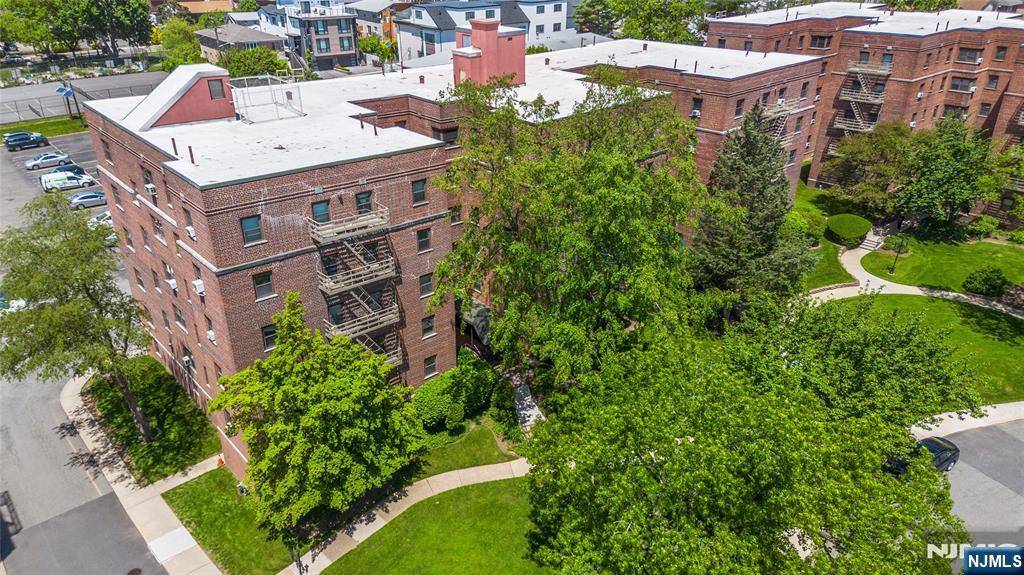 Fort Lee, NJ 07024,2333 Hudson TER #A4