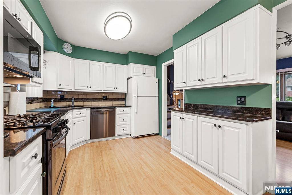 Clifton, NJ 07013,137 Huemmer TER