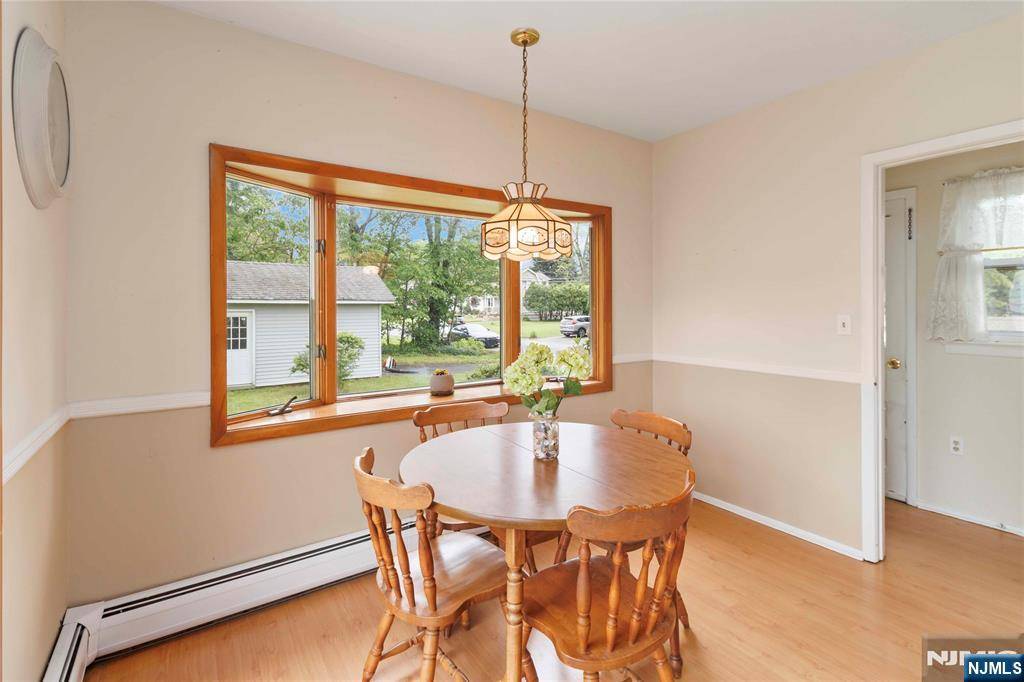 Lincoln Park Borough, NJ 07035,99 Comly RD