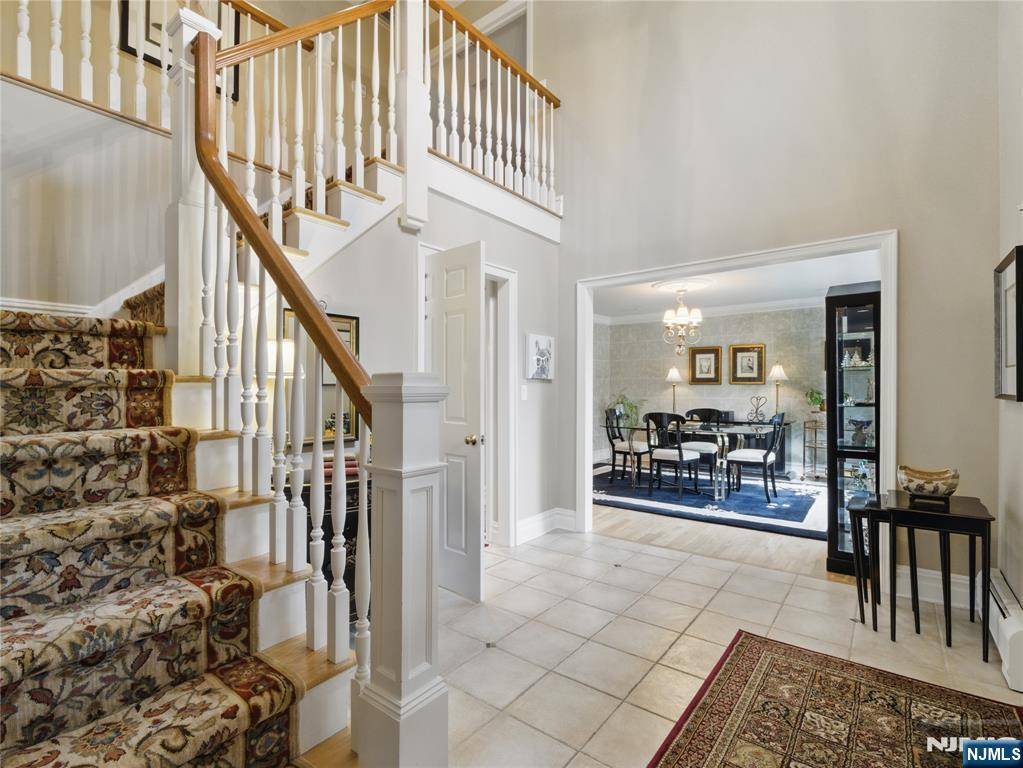 Park Ridge, NJ 07656,20 Tuxedo AVE