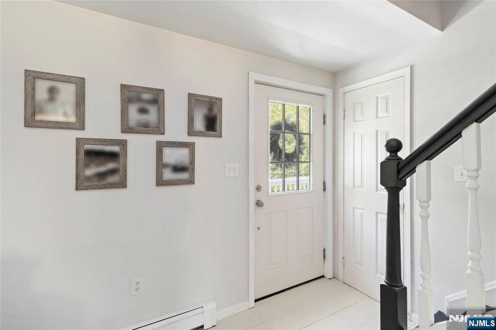 Sussex, NJ 07461,127 Layton RD