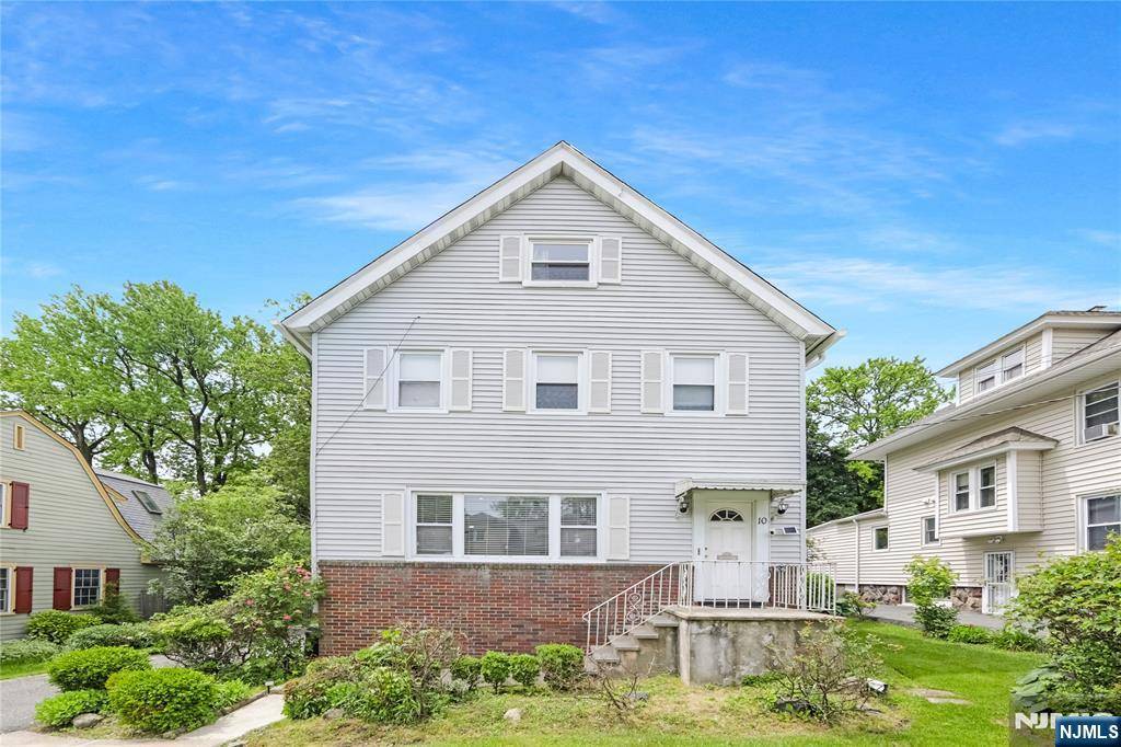 Englewood Cliffs, NJ 07632,10 E Bayview AVE