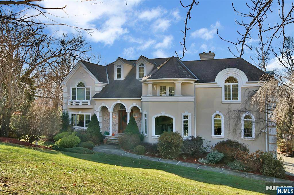 Wayne, NJ 07470,4 Vizcaya CT