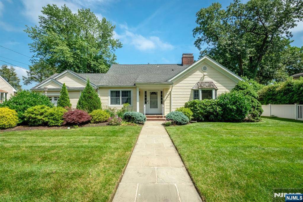 Ridgewood, NJ 07450,133 Highland