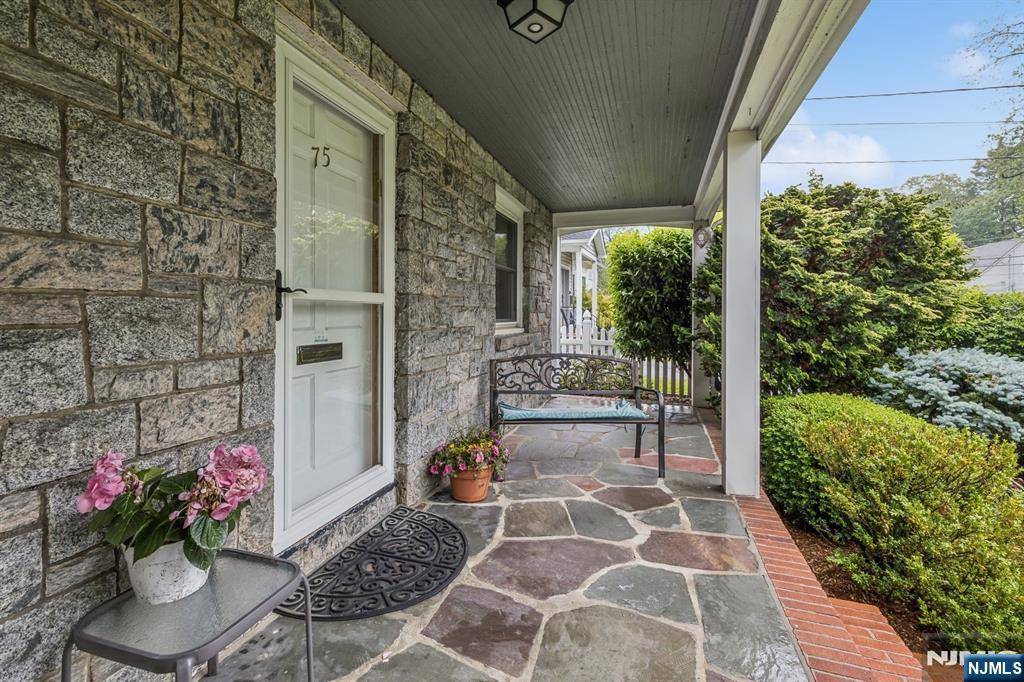 Teaneck, NJ 07666,77 Bennett RD