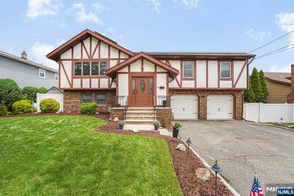 Totowa, NJ 07512,8 Haven AVE