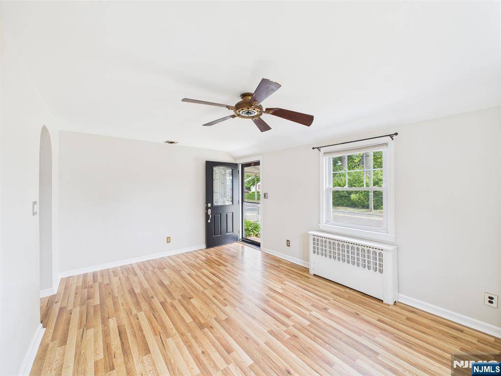 Fair Lawn, NJ 07410,0-14 Midland