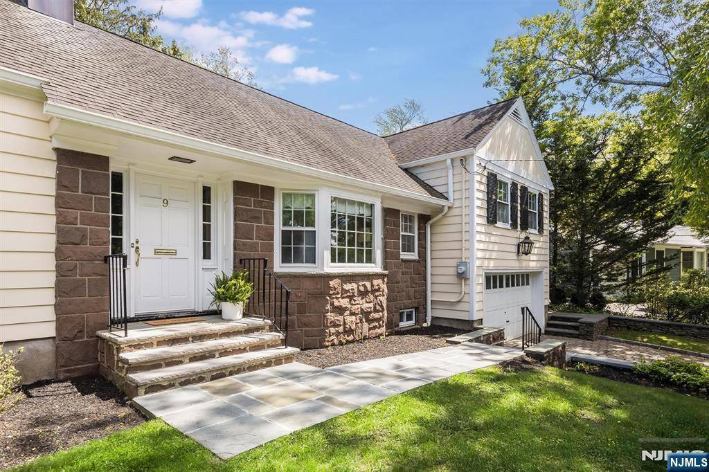 Verona, NJ 07044,9 Stonewood Pkwy