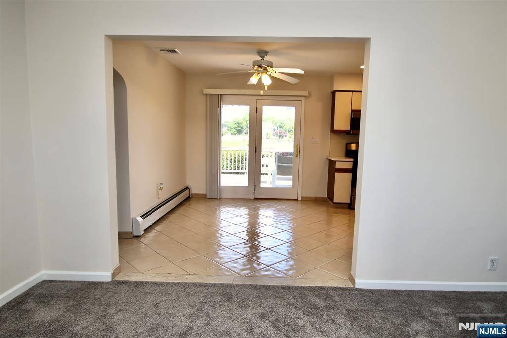Fair Lawn, NJ 07410,37 Winslow TER