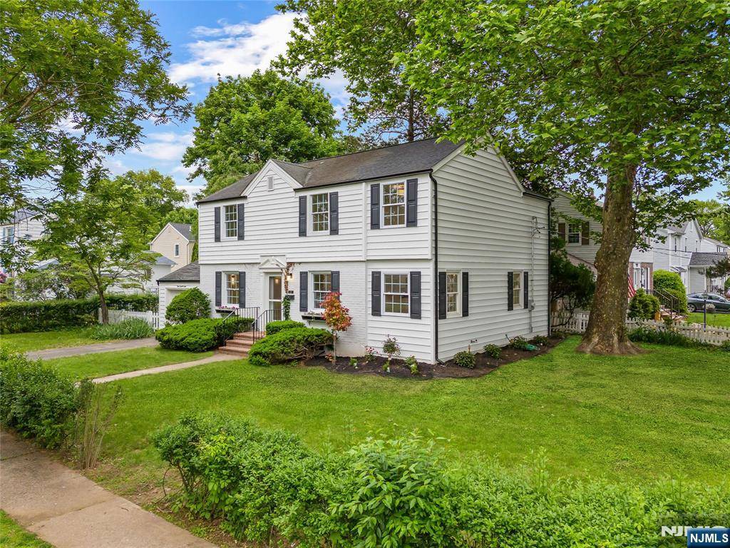 River Edge, NJ 07661,428 Elm AVE