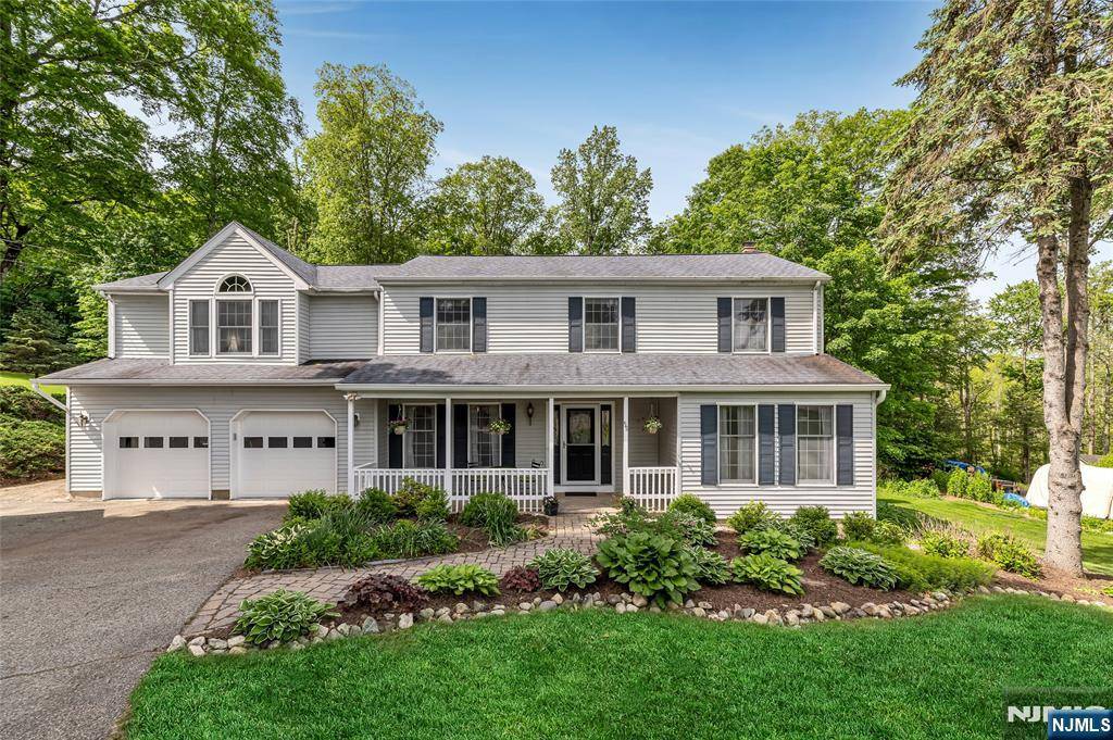 West Milford, NJ 07480,55 Alvin RD