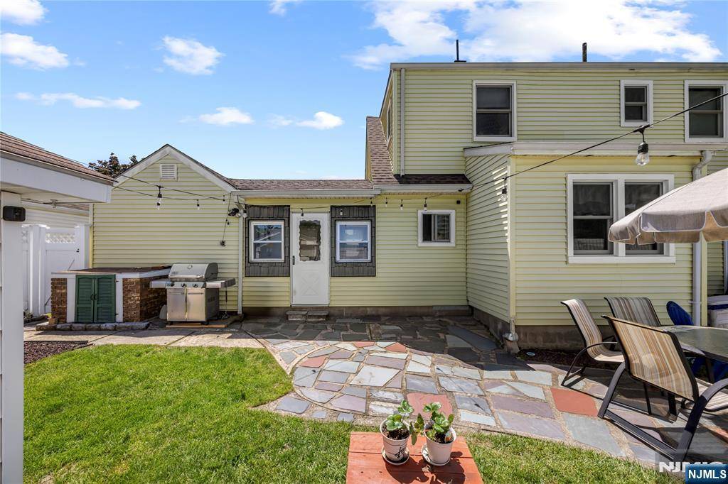 Totowa, NJ 07512,58 Willard AVE