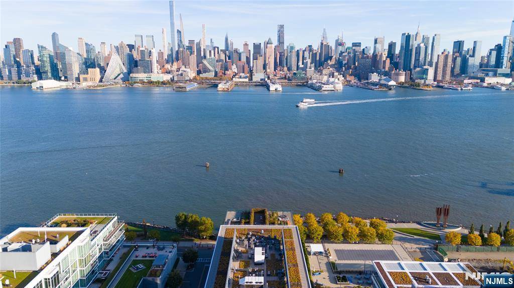 Weehawken, NJ 07086,1200 Avenue Port Imp #705
