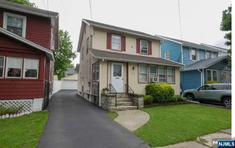 Bloomfield, NJ 07003,516 Beardsley AVE