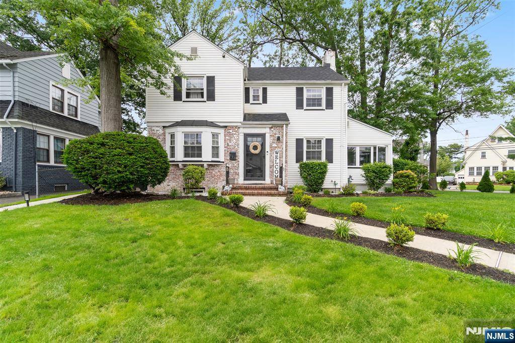 Roselle Park, NJ 07204,575 Grant AVE