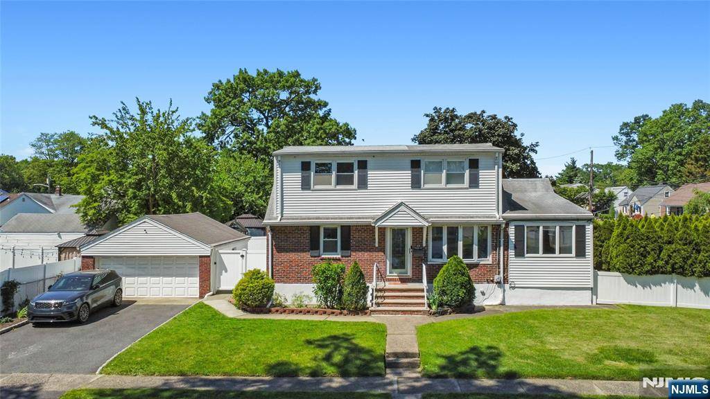 Elmwood Park, NJ 07407,120 Godwin AVE