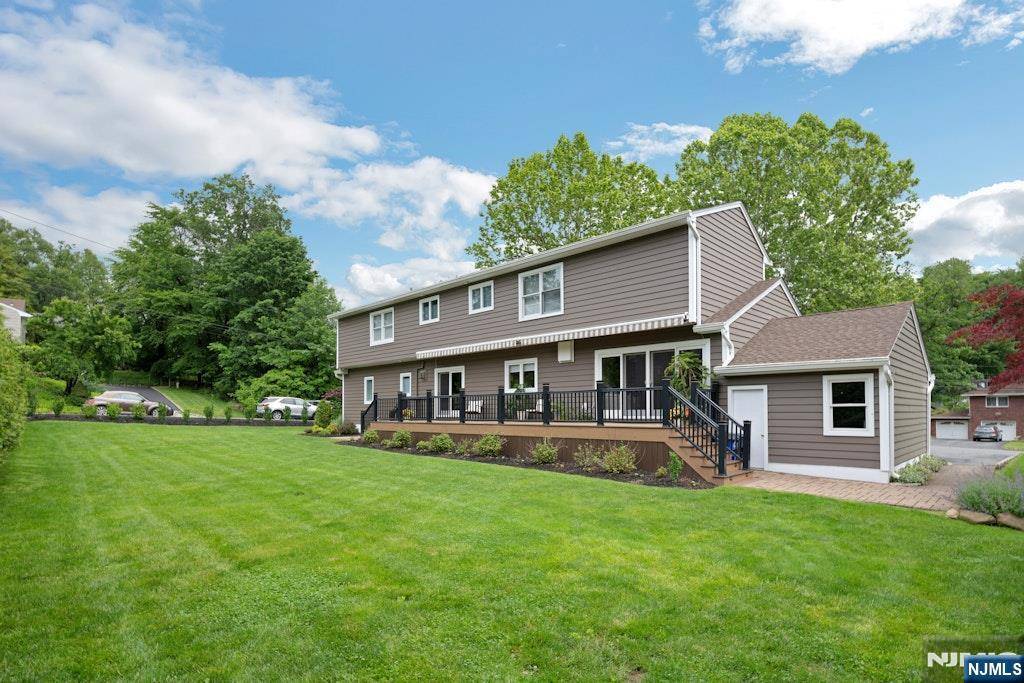 West Caldwell, NJ 07006,147 Forest AVE