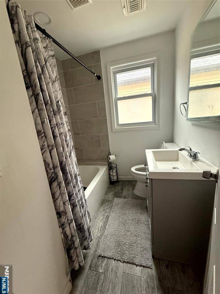 Elizabeth, NJ 07202,135 Bellevue ST #2nd Floor