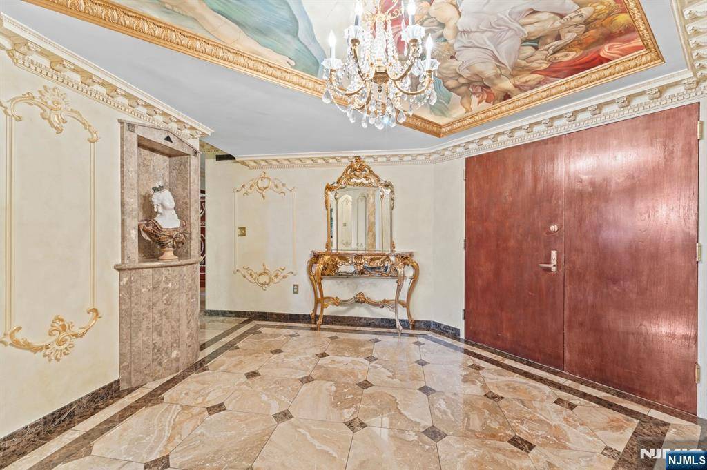 Fort Lee, NJ 07024,1512 Palisade AVE #18J