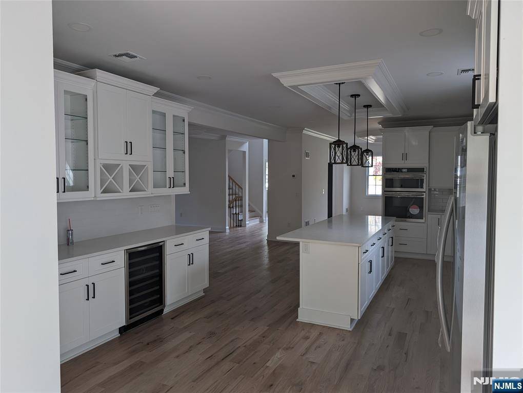 River Edge, NJ 07661,265 Adams AVE