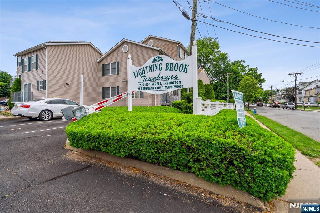 Irvington, NJ 07111,239 40th ST #C0007