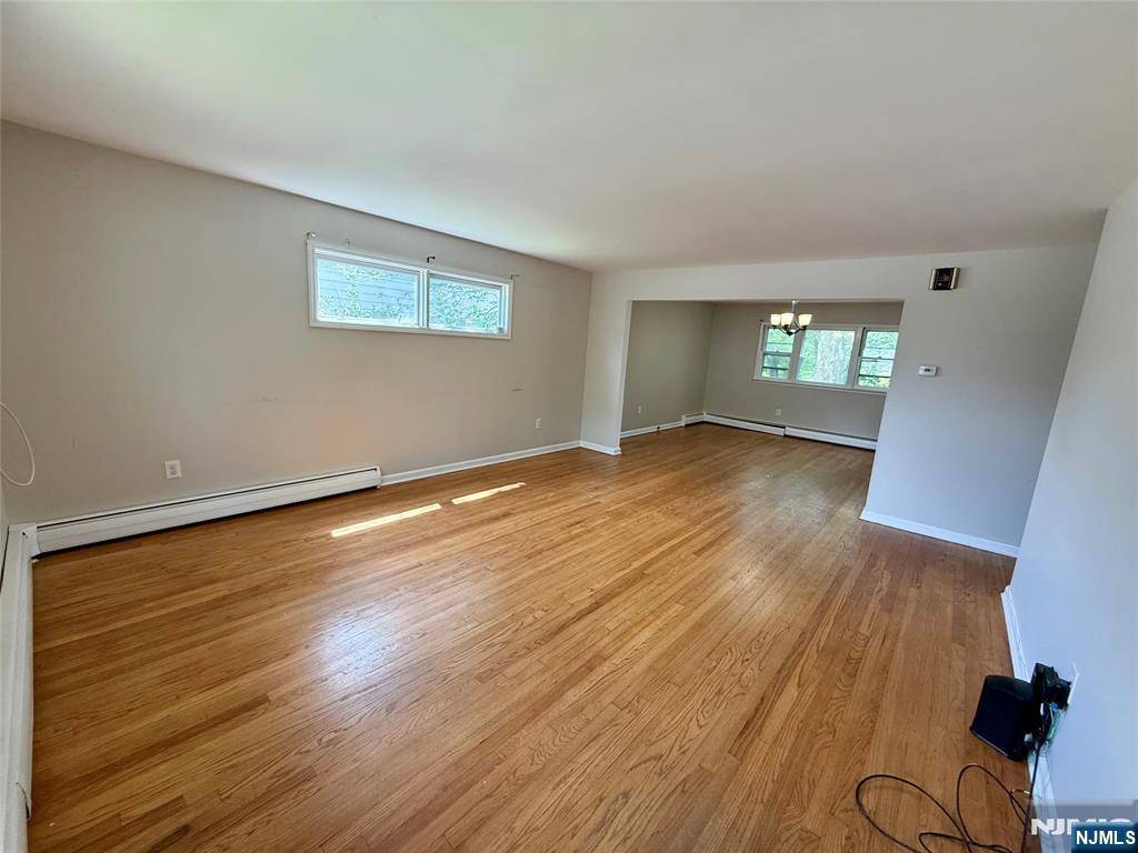 Bloomfield, NJ 07003,88 Lakewood TER #1