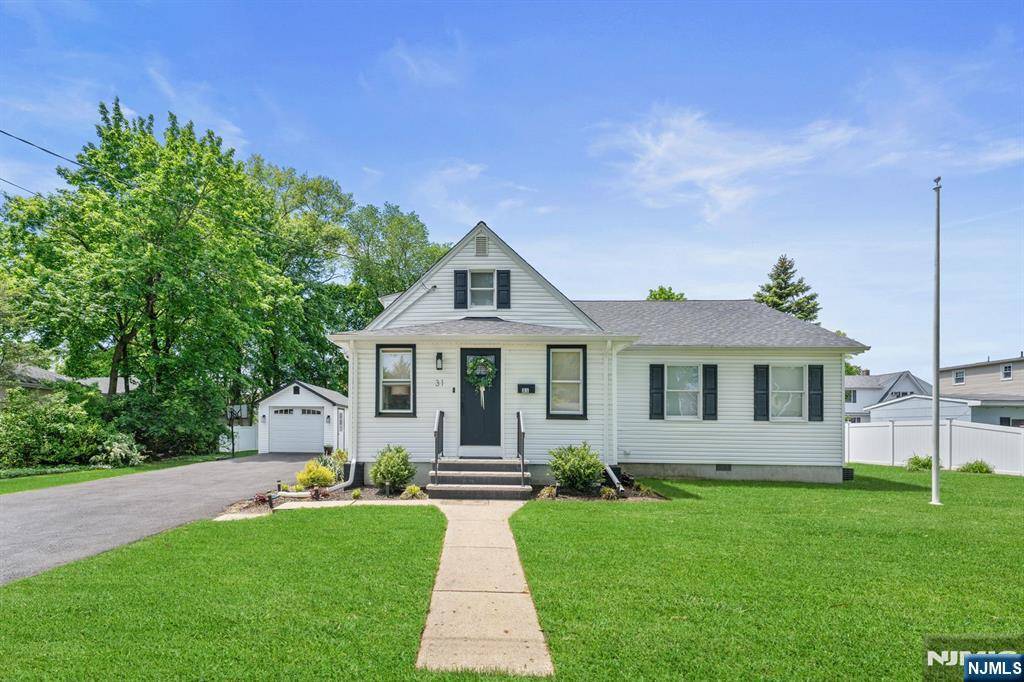 Pequannock Township, NJ 07444,31 Andrews PL