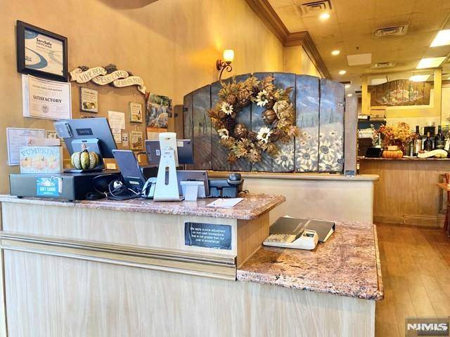 River Vale, NJ 07675,688 Westwood AVE