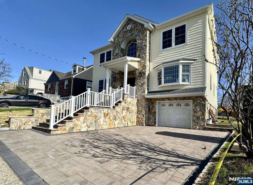 North Arlington, NJ 07031,178 Leonard PL