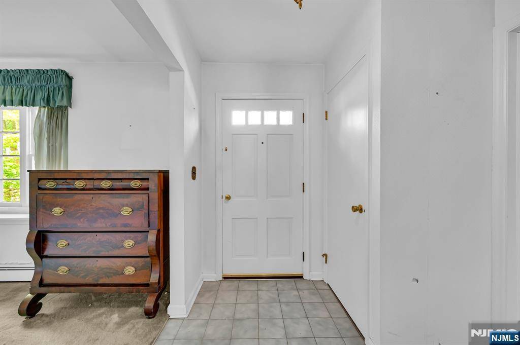 Oakland, NJ 07436,10 Brandywine PL