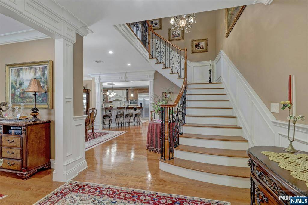 Wallington, NJ 07057,141-143 Maple AVE