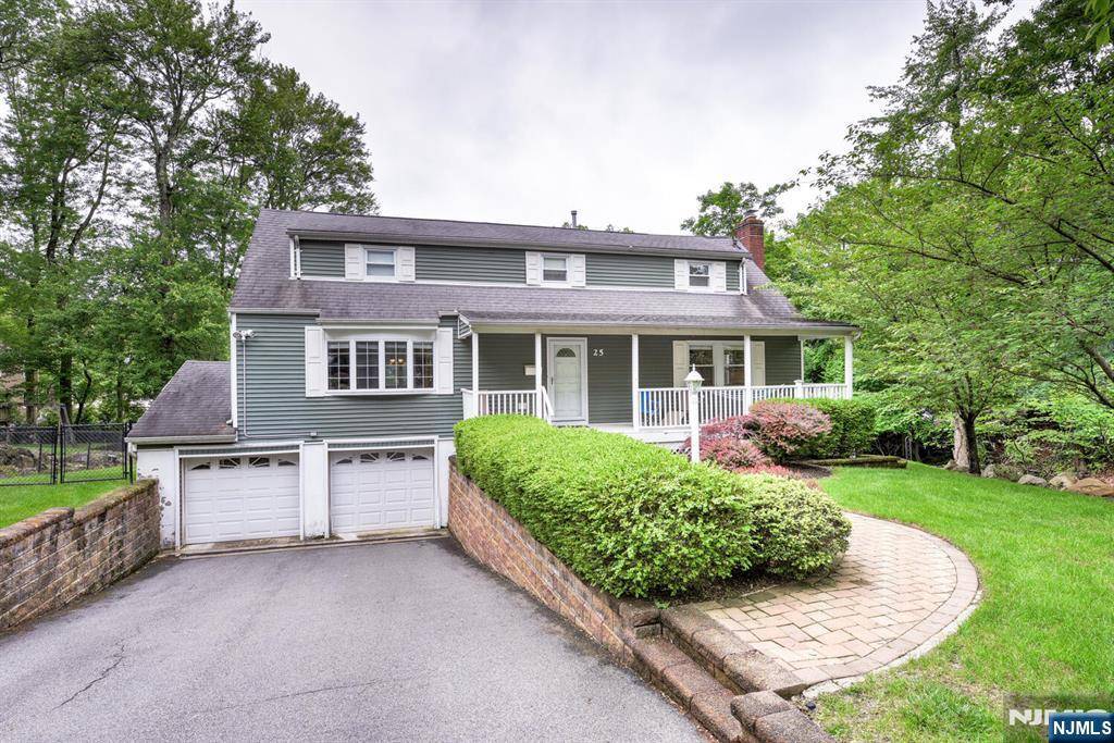 Wayne, NJ 07470,25 Fern TER