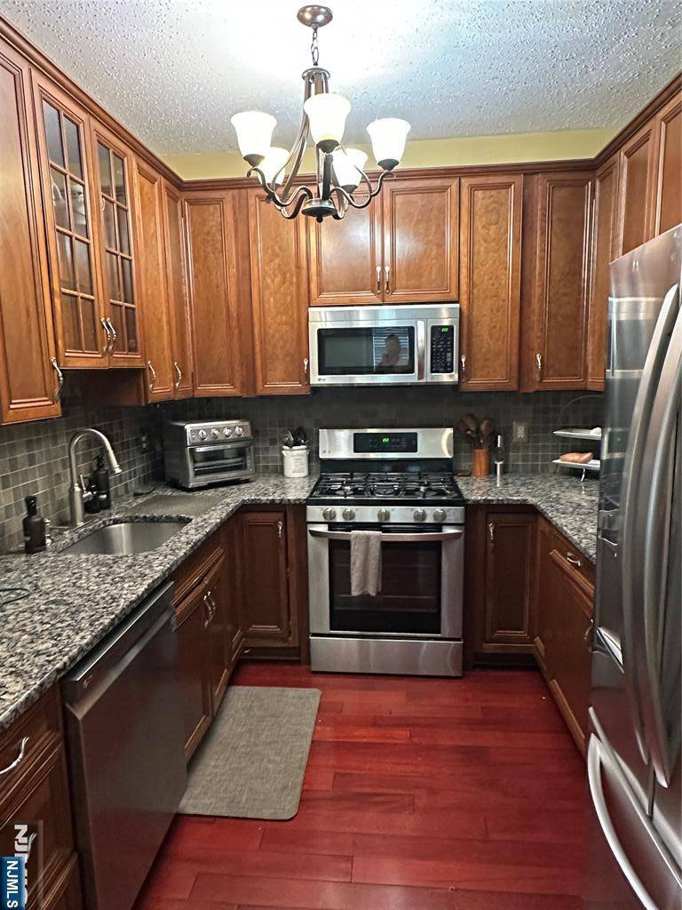 Wayne, NJ 07470,8301 Brittany DR