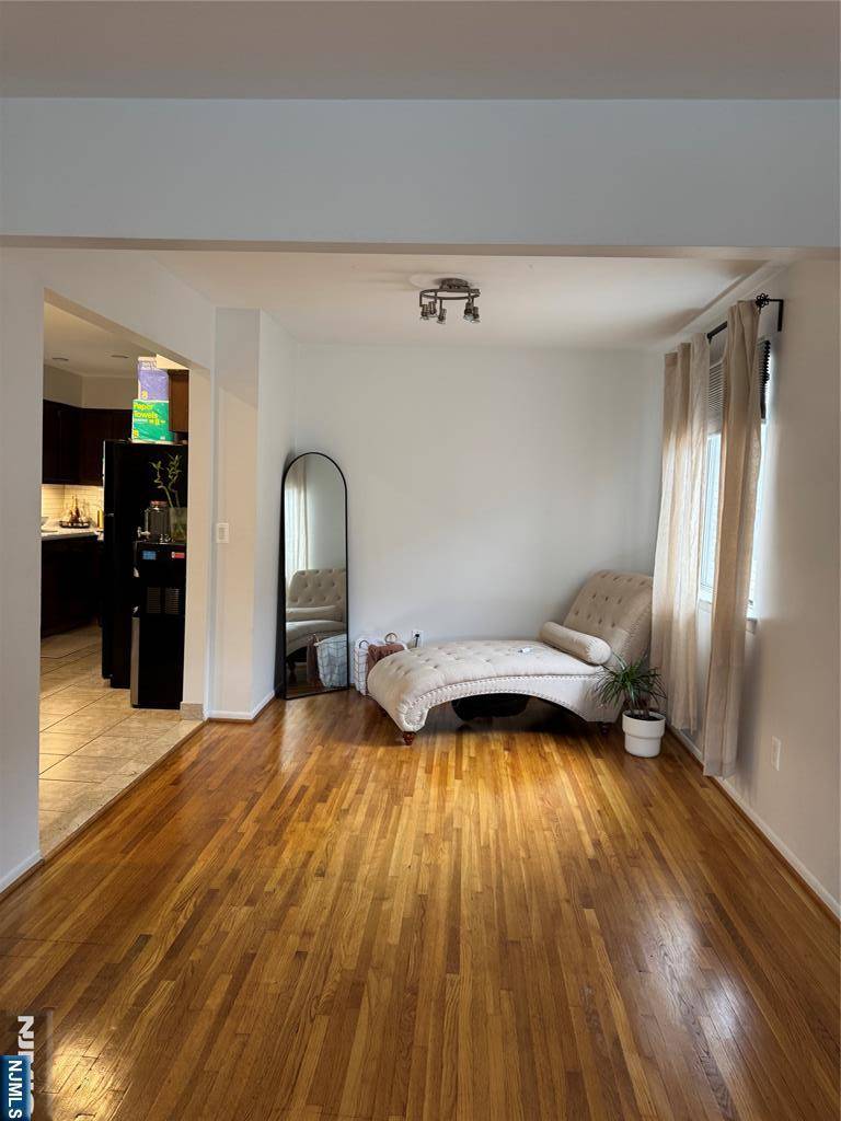 Harrison, NJ 07029,112 5th ST #2