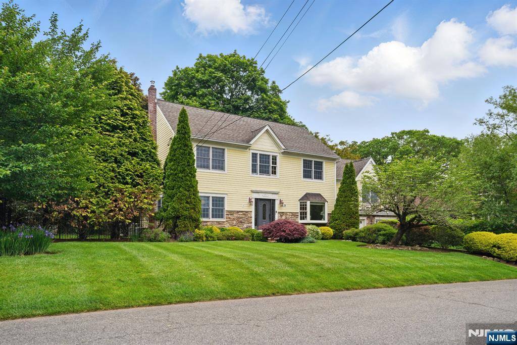 Wyckoff, NJ 07481,20 Harvard AVE