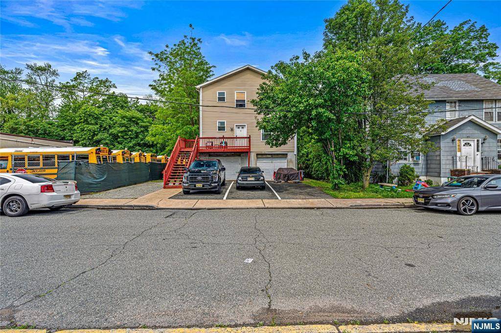 Orange, NJ 07050,579 Liberty ST
