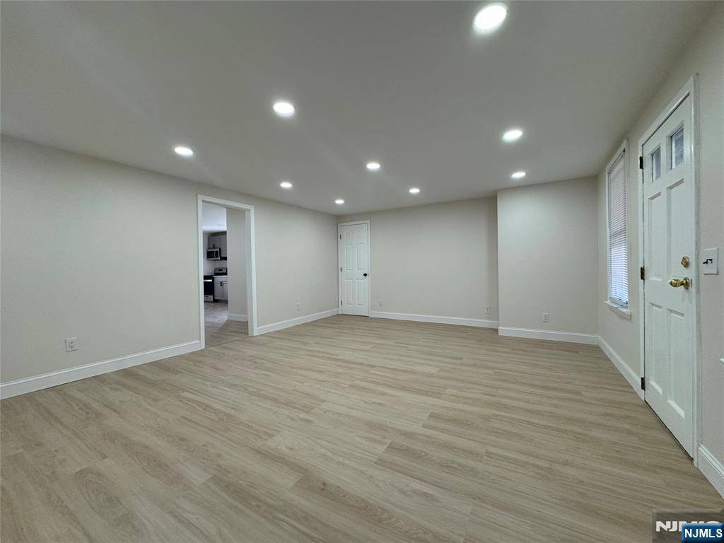 Closter, NJ 07624,15 Storig AVE
