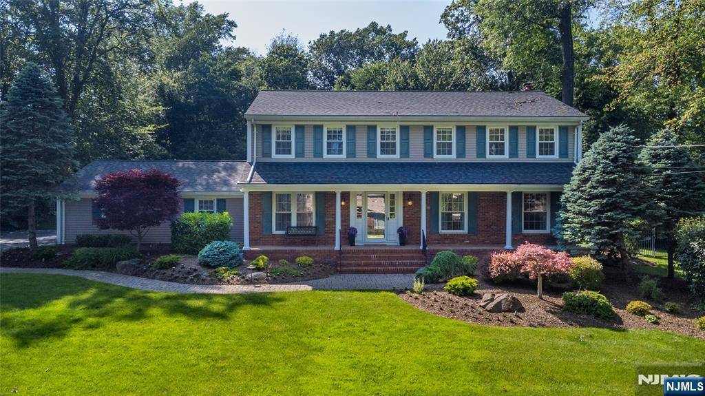 Wyckoff, NJ 07481,775 Albemarle ST