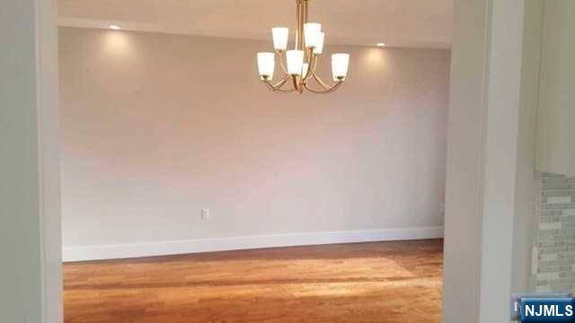 Palisades Park, NJ 07650,400 Roff AVE #2