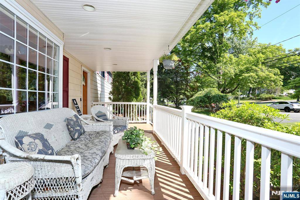 River Vale, NJ 07675,651 Russell Snow DR