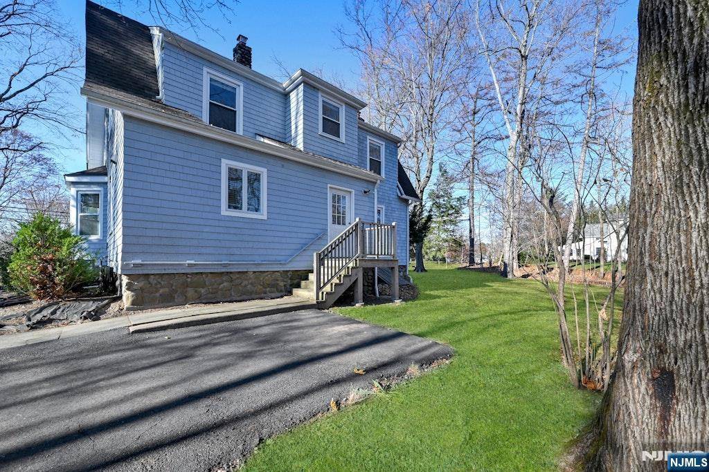 Woodcliff Lake, NJ 07677,276 Werimus RD