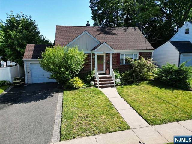Emerson, NJ 07630,288 Lincoln BLVD