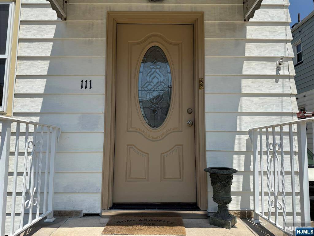 Wallington, NJ 07057,111 Mercer ST
